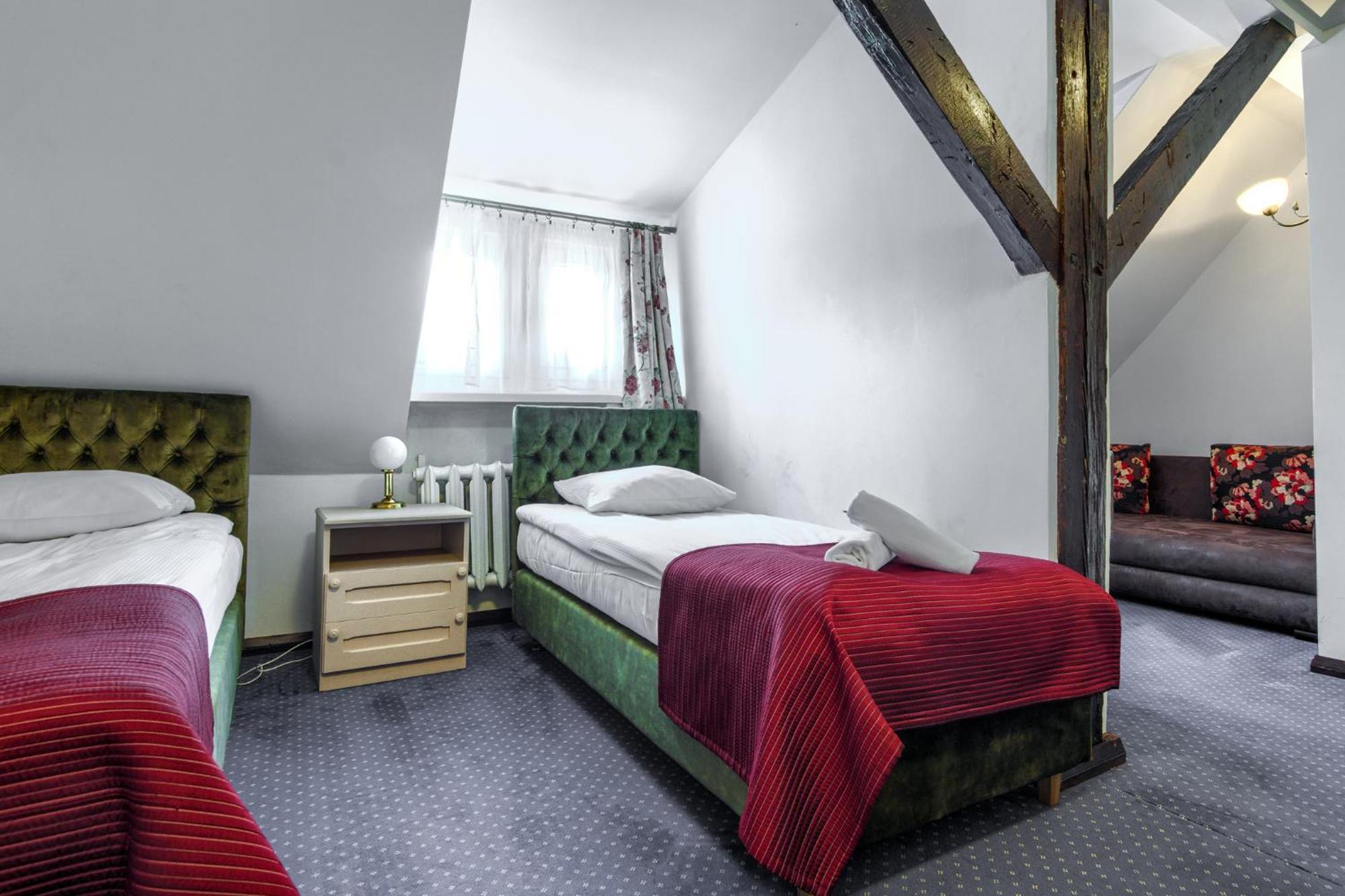 Kadyny Folwark Hotel & Spa Phòng bức ảnh